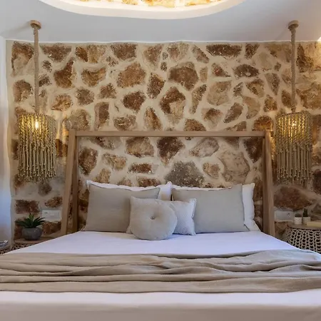 Exclusive Alyko Beach Front Pool And Jacuzzi