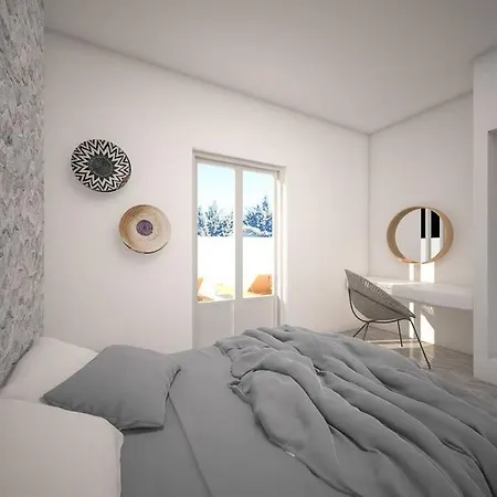 Exclusive Alyko Beach Front Pool And Jacuzzi Naxos City