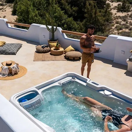 Vila Exclusive Alyko Beach Front Pool And Jacuzzi
