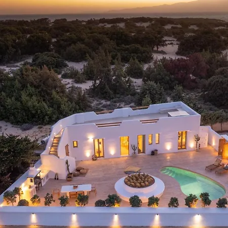 Vila Exclusive Alyko Beach Front Pool And Jacuzzi